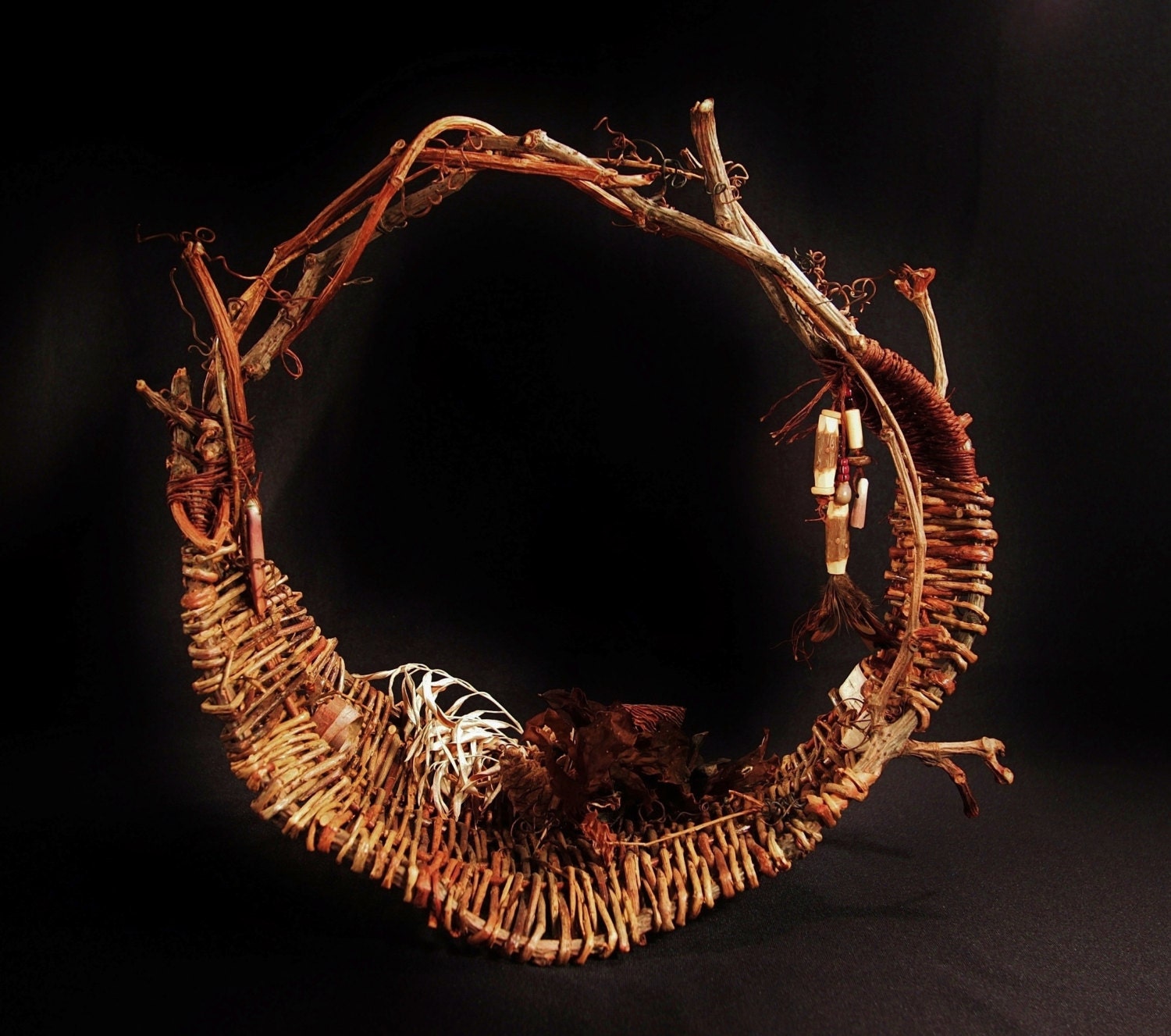 Freeform small grapevine and willow basket - GreenfireCreations