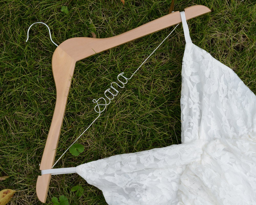 Single Line Bride Name Personalized Wedding Hanger, Personalized Custom Bridal Hanger, Brides Hanger, Bridal Gift