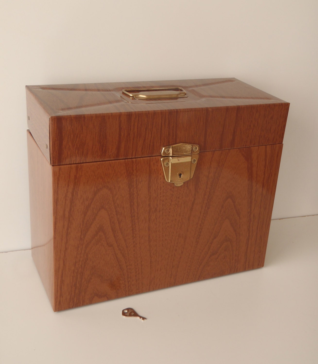 Vintage Metal File Box with Key Ballonoff by FeistyFarmersWife