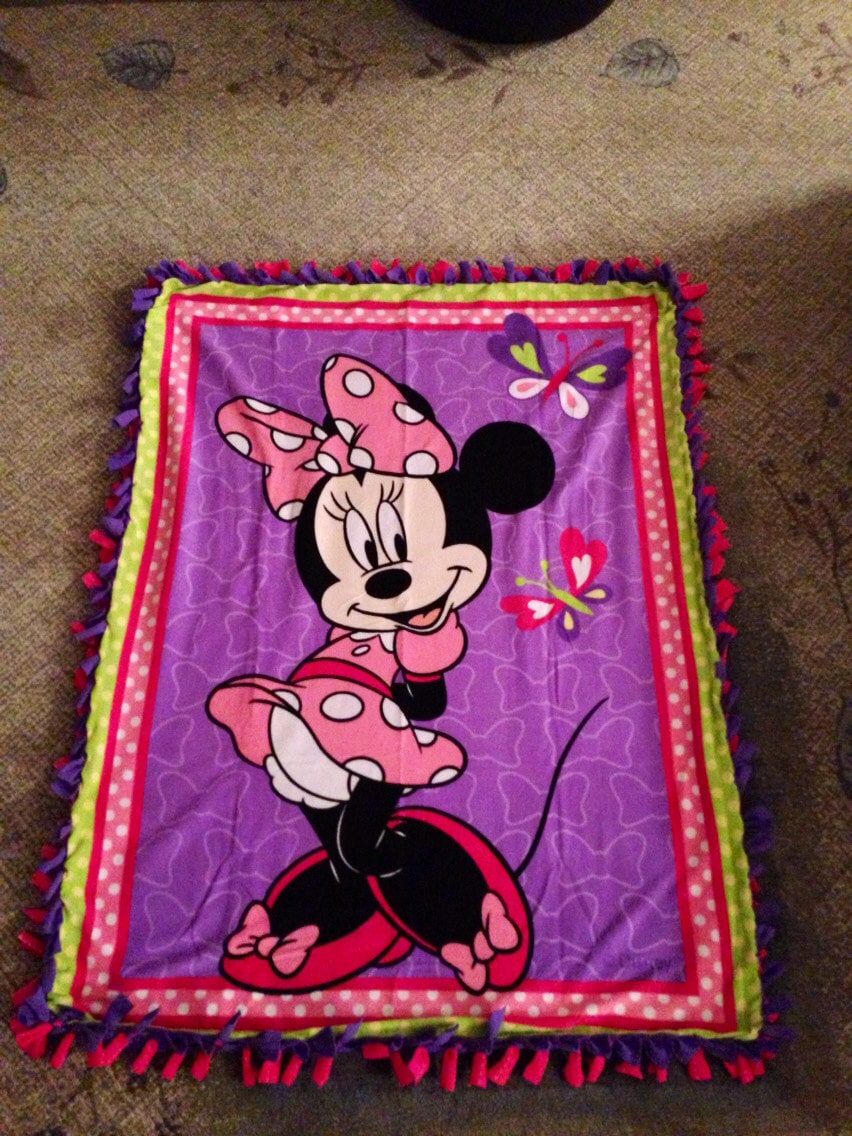 Minnie Mouse Fleece Tie Blanket by BlanketsUnlimited on Etsy