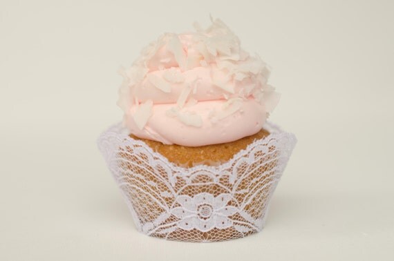 Liners   liners Wrappers /   black cupcake Lace and  Real wedding, vintage vintage rustic, White Cupcake white