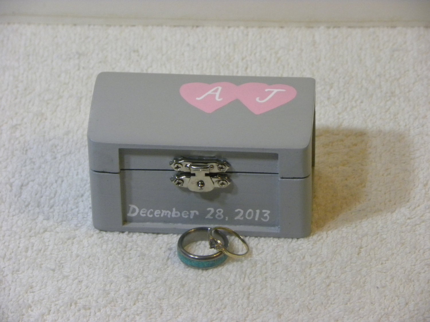 Custom Colors  Personalized- Alternative Pillow Rustic Ring Bearer Box with Two Hearts for Wedding  Anniversary  Ceremony