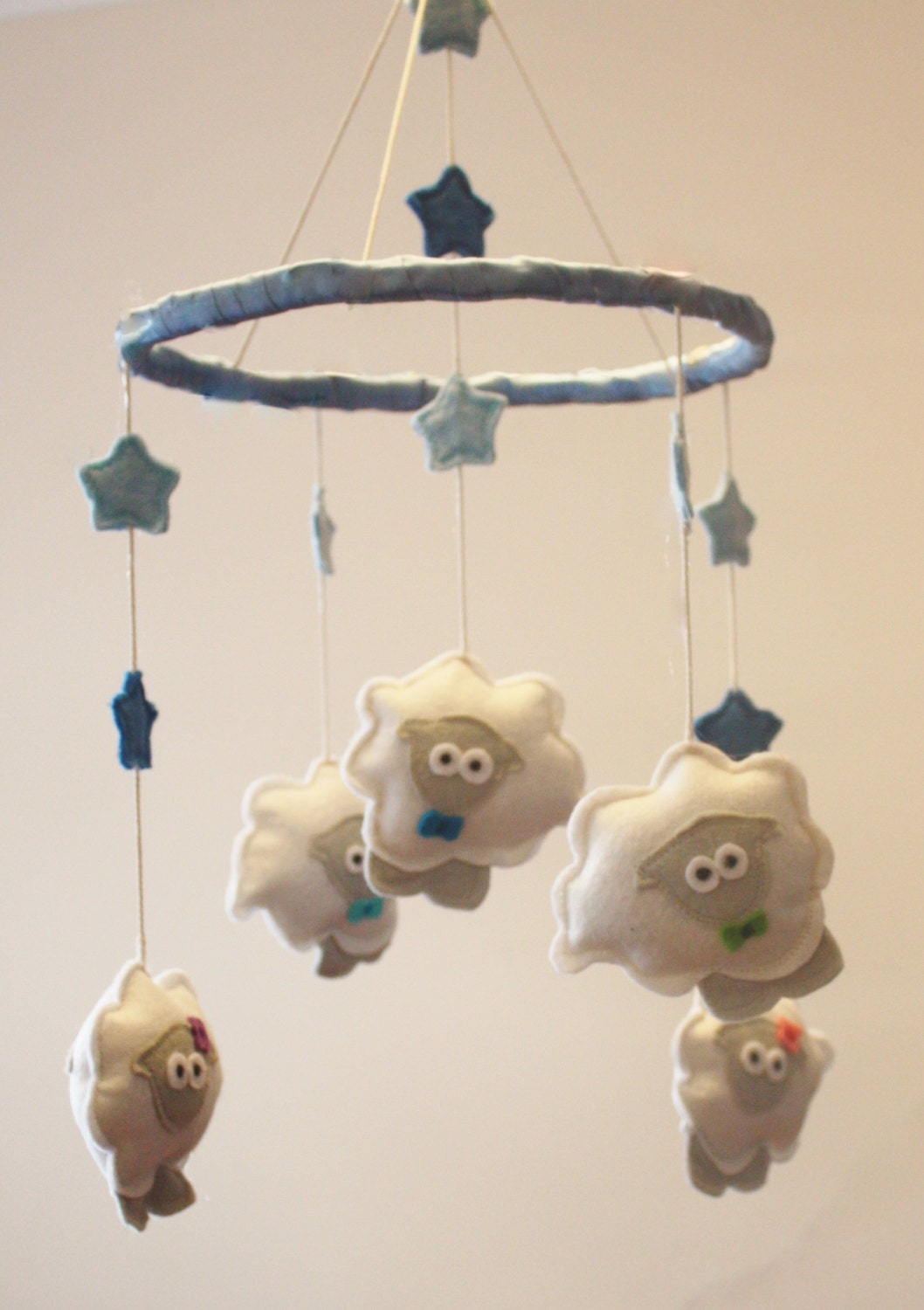 Counting Sheep Cot Mobile- Baby room decor, crib mobile, sheep decor, new baby gift, modern nursery - ButtonOwlBoutique