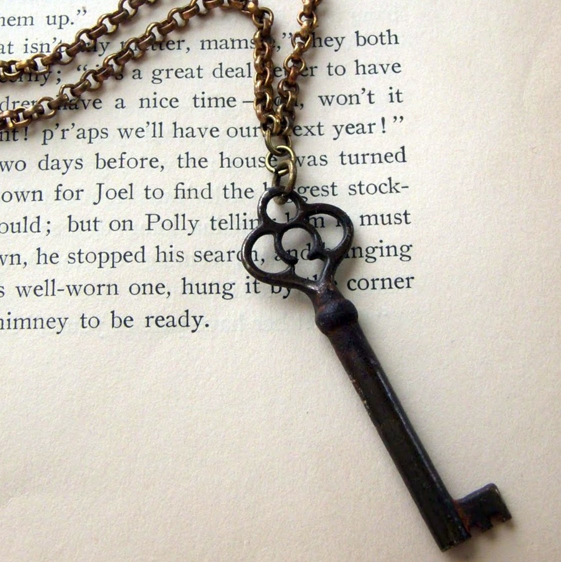 Antique Skeleton Key Necklace - Vintage Key Pendant - Victorian Steampunk Necklace - Vintage Skeleton Key - Secret Garden - missquitecontrary