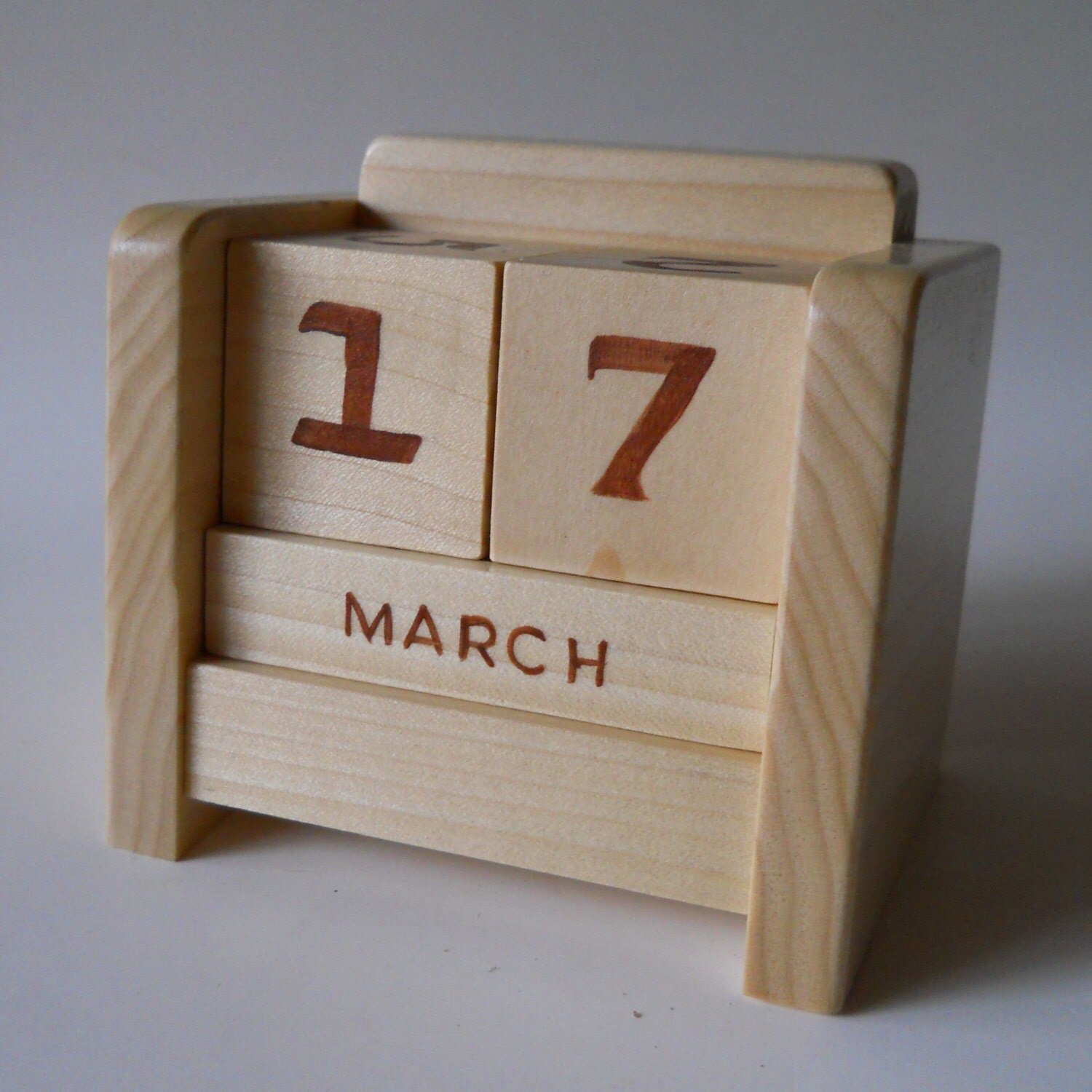 Perpetual Desk Calendar Wooden Block Natural By 2HeartsDesire