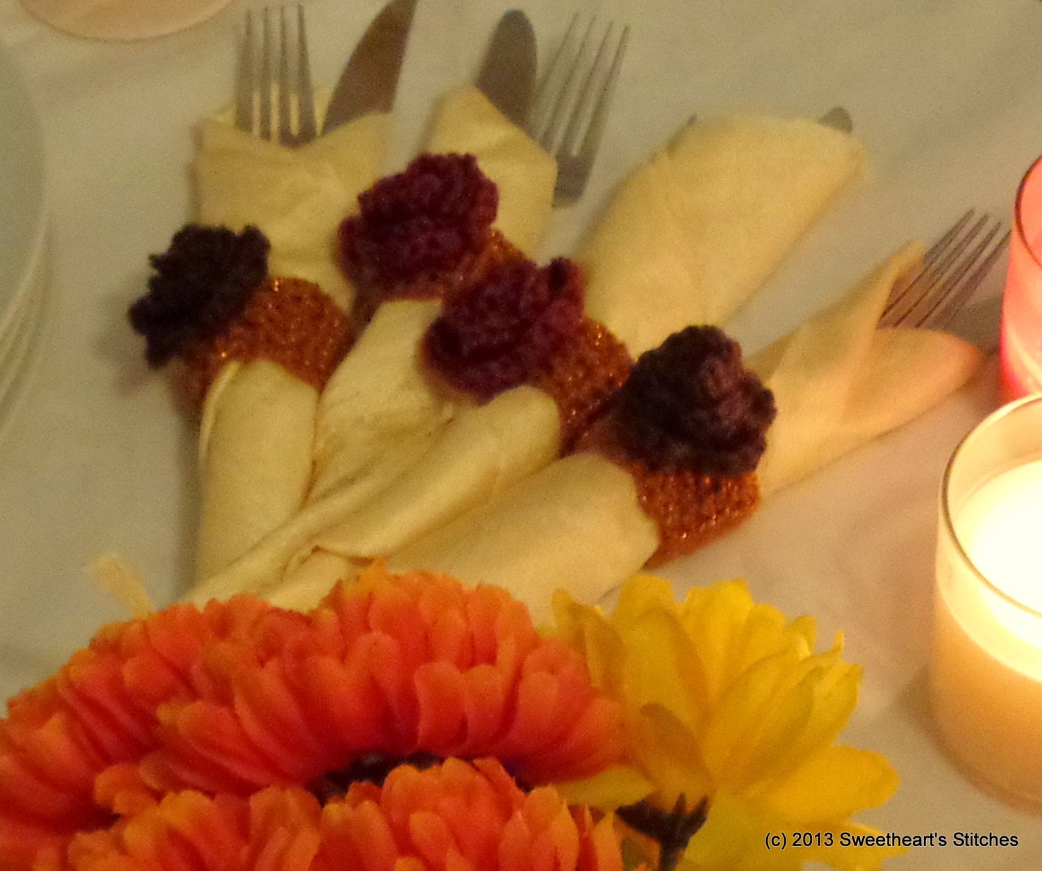 Crochet Fall Napkin Rings, Set of Four Thanksgiving Napkin Rings, Fall Flower Decor for Thanksgiving Table Setting - SweetheartsStitches