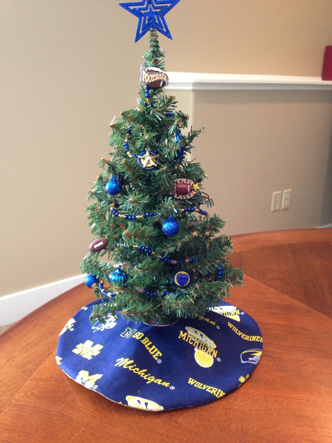 u of m mini christmas tree maize and gold mini by u of m mini christmas tree maize and gold mini by