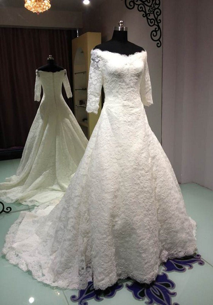 Elegant  A-Line Off-the-shoulder Lace Wedding Dress - RockRollRefresh