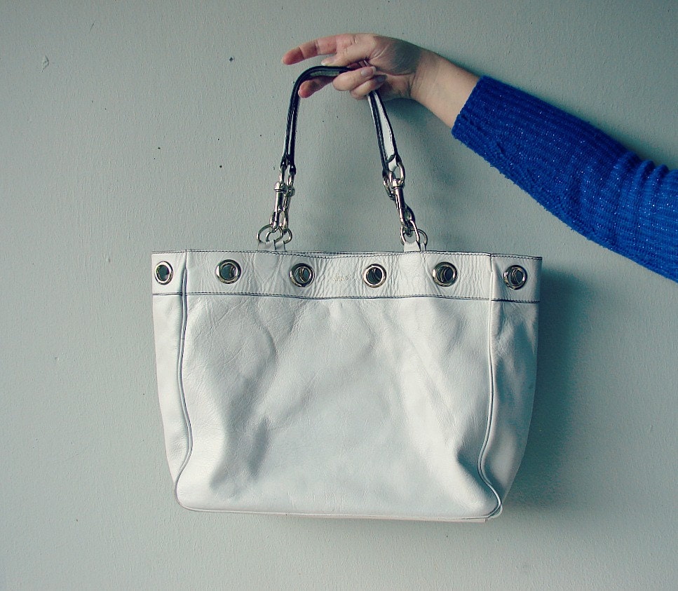 Gucci handbag white leather. Large leather tote bag. Gucci marked scarf tote bag. Vintage designer shoulder bag. - OnceLostBoutique