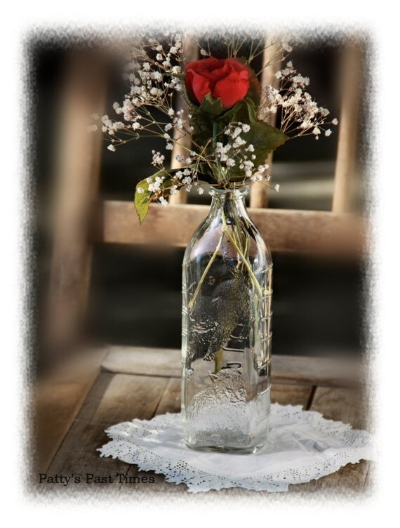 Items similar to Vintage Baby Bottle, Embossed Cats, 8 oz, Infant