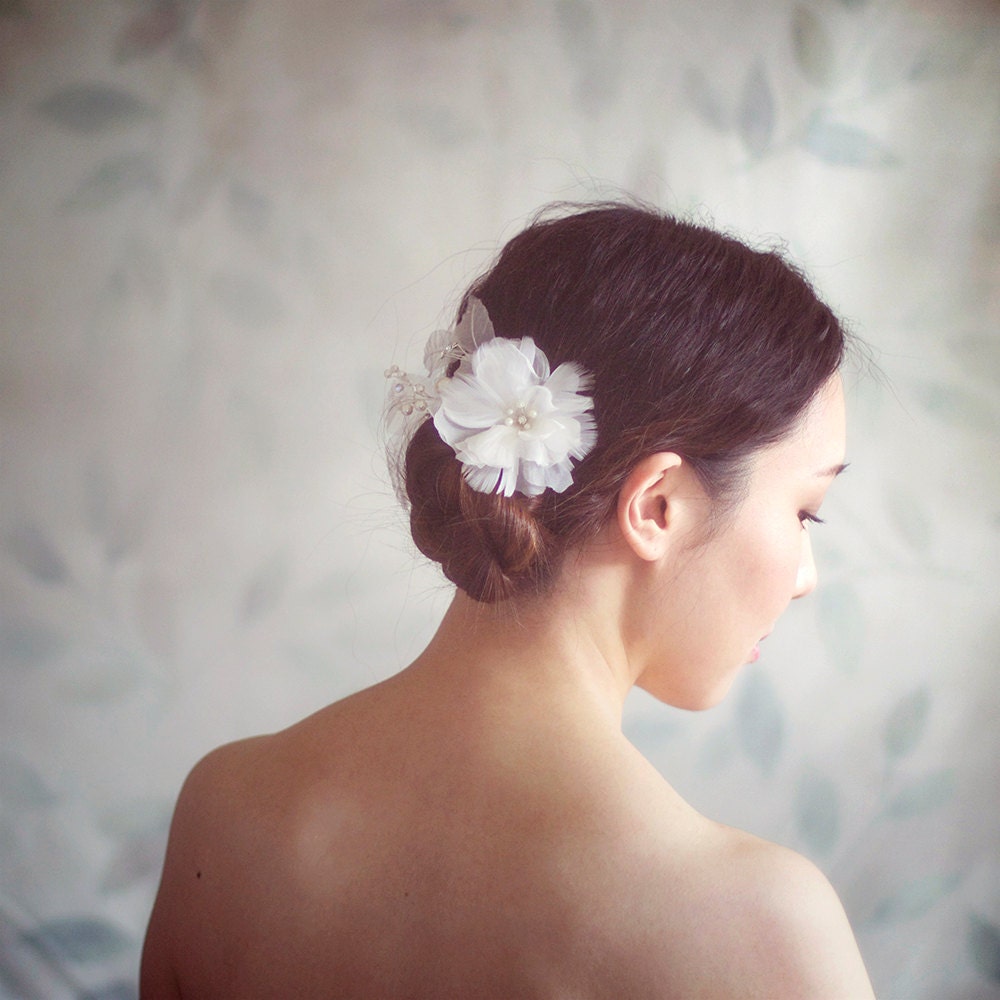 Ivory Wedding Hair Flower - Bridal Hair Accessories - Wedding Headpiece - Floral Headpiece - Bridal Hair Piece - Style HP1314 - wishpiece