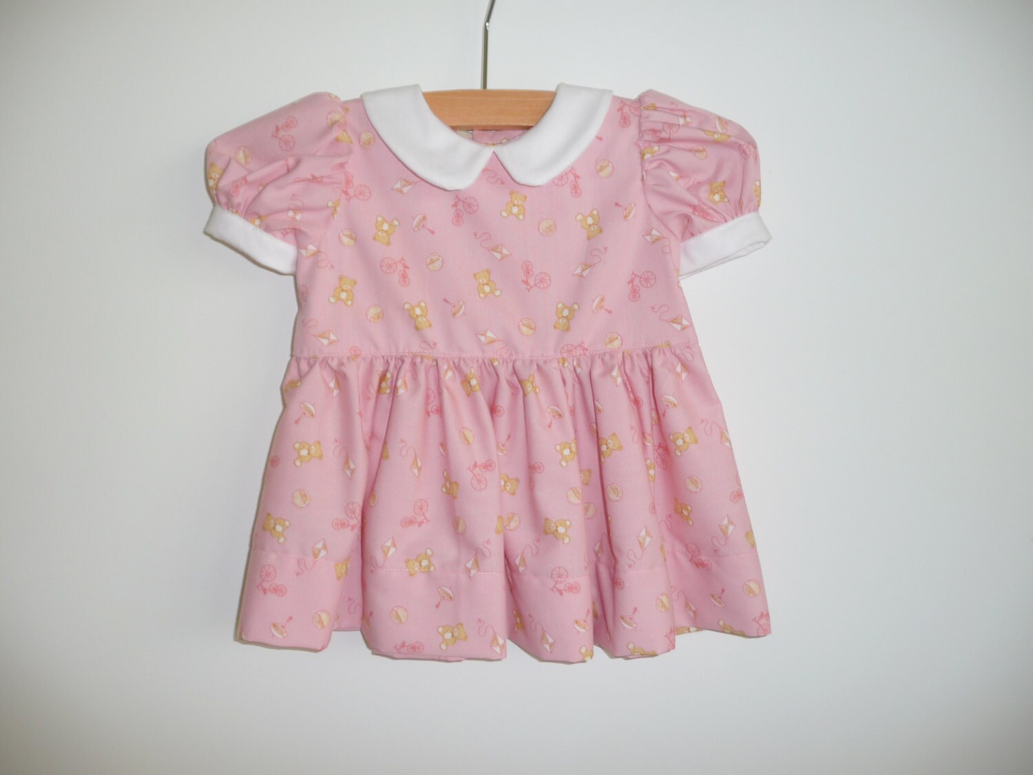 Retro style baby girl dress newborn baby by NaturalKidsClothing