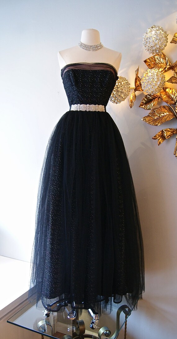 50s prom attire