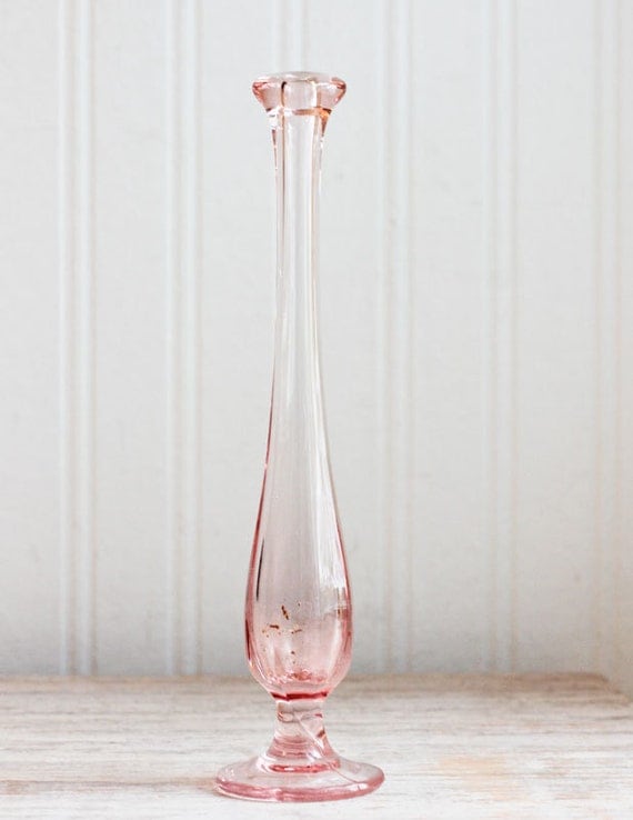 Single Stem Vase, Pink vase, Vintage glass vase, rose bud vase, stem