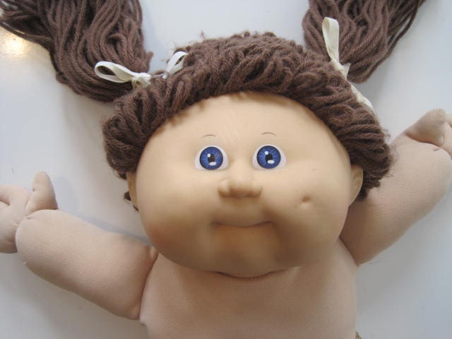 Cleaning A Cabbage Patch Doll