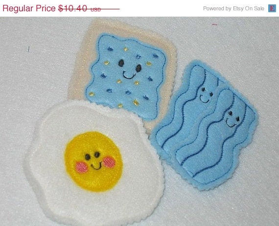 END OF YEAR Easter Basket fun Smiley sunrise blue breakfast felt pretend food Il_570xn
