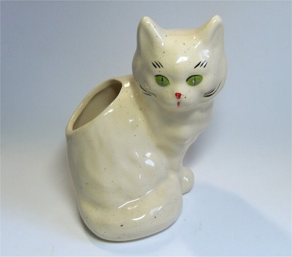 Vintage Brush Mccoy Ivory White Sitting Cat Planter by reesesretro