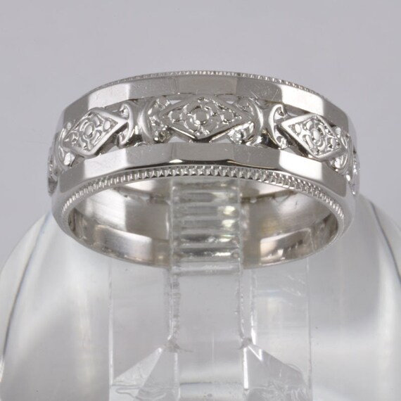 Vintage Ladies 14kt White Gold Wedding Band by