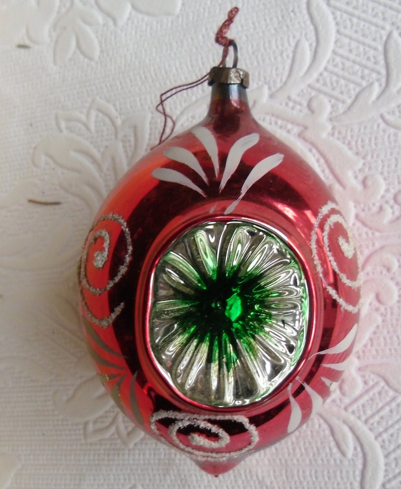 vintage christmas ornaments 8 large glass 50s by vintage christmas ornaments 8 large glass 50s by