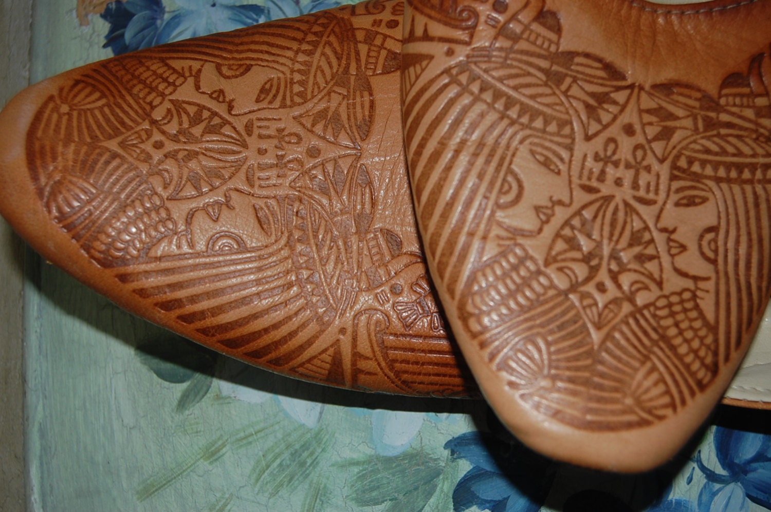 Ancient Egyptian Tooled Leather Slipper Flats 7 7.5 by birdmony