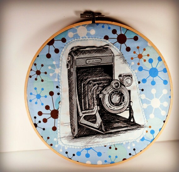 Items similar to Applique Vintage Camera Wall Art with Retro Background