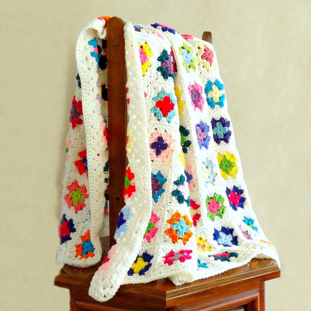 Granny Square Afghan Crochet Multi Color Blanket White Trim Throw Bedding