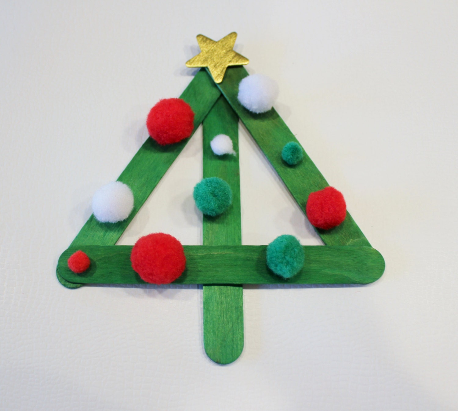 easy toddler craft | Christmas crafts for kids, Christmas crafts for toddlers, Holiday crafts