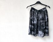 Black Grey White Skirt / Pleated Flared / Violin Rose Print / Vintage 90s