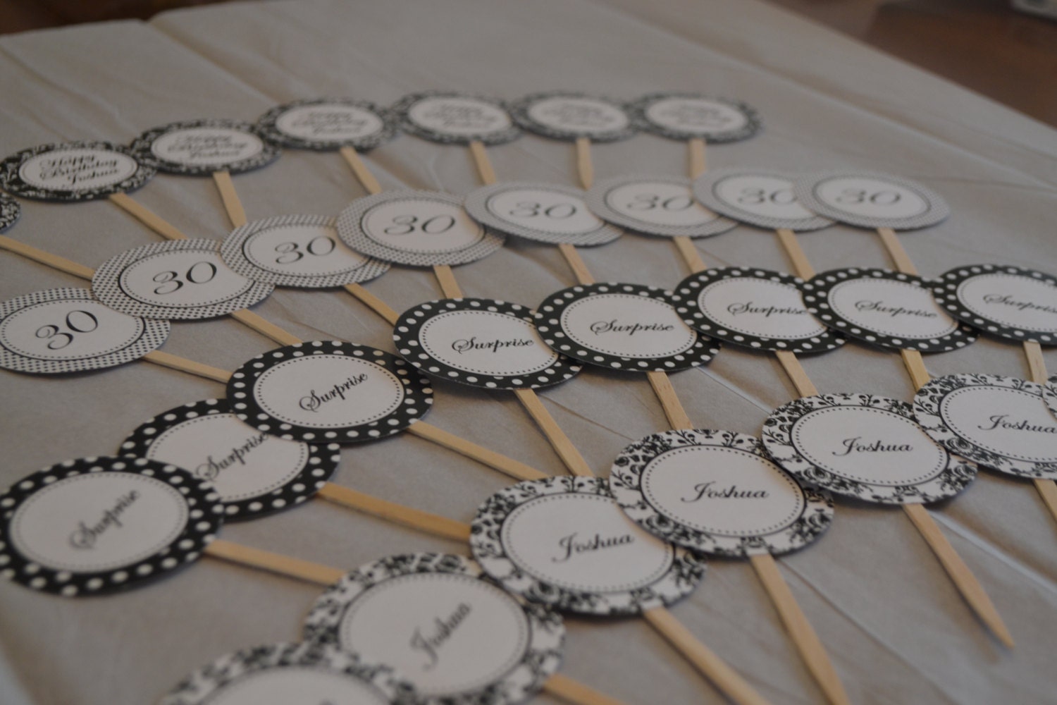 Black and White Cupcake Toppers- print your own Il_570xn