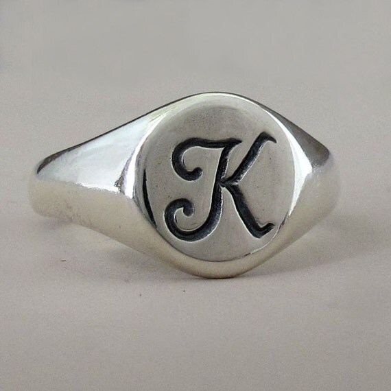 Sterling Silver Initial Ring by esdesigns on Etsy