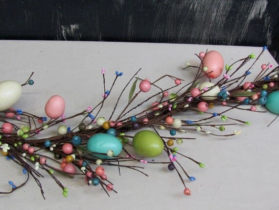 LAST ONE Spring Garland Pastel Easter Eggs by Designawreath