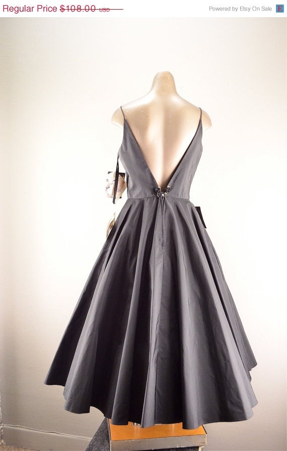 Items similar to RESERVED 1980s prom dress 80s does the 50s Size medium Vintage Zum Zum dress ...