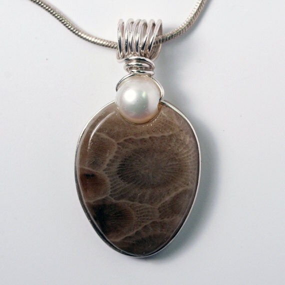 Petoskey Stone Jewelry Petoskey Stone Pendant by SincerelyEarth