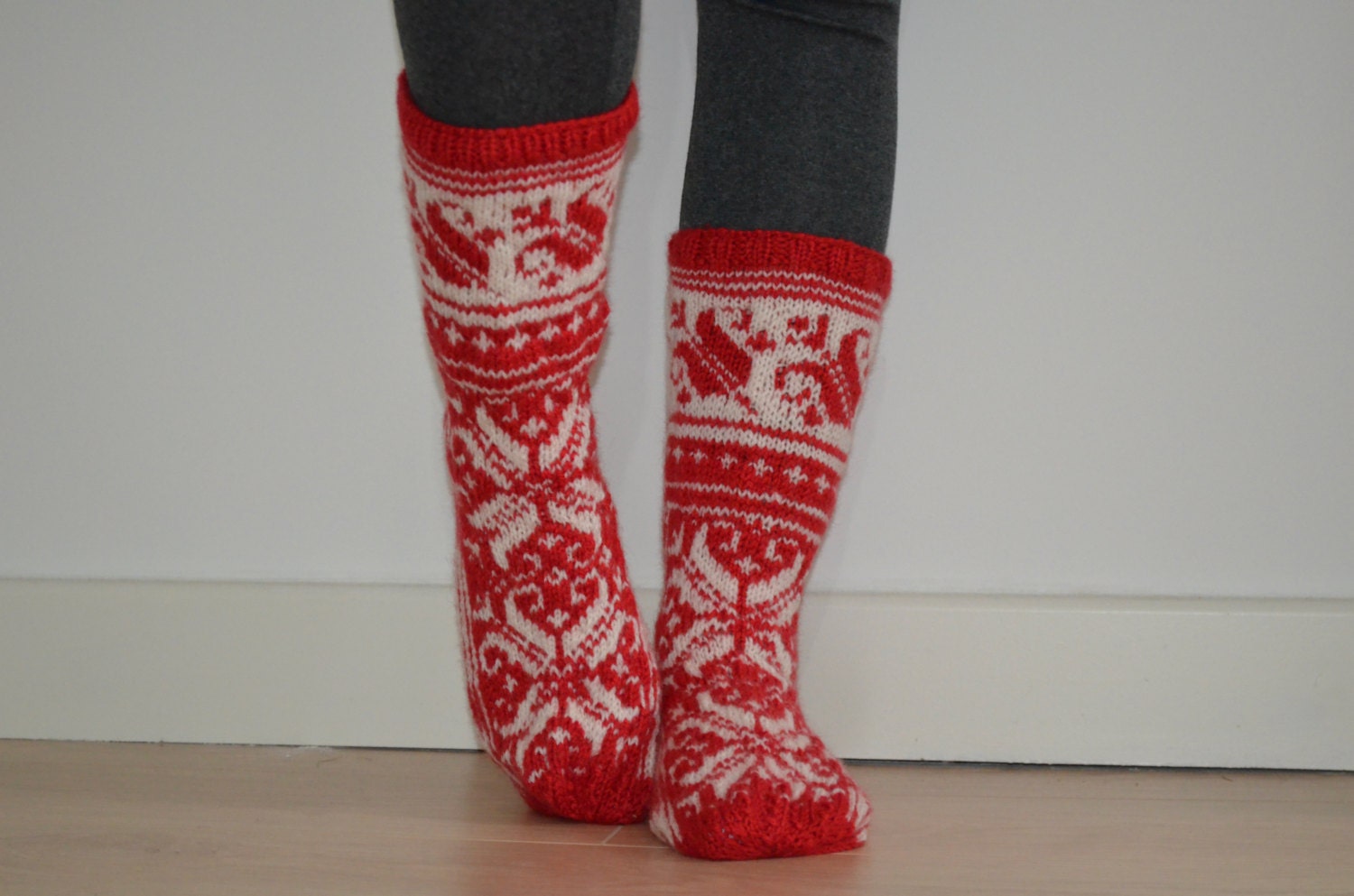 Warm Wool Socks in Red and White Scandinavian Fairisle Floral Christmas Nordic
