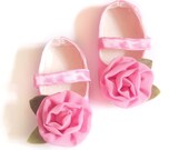 Baby Shoes, Toddler Shoes, Baby Girl Shoes, Newborn Shoes, Pink, Spring, Baby Shower Gift, New Baby, Baby Girl Clothes - littleserah Baby Shoes, Toddler Shoes, Baby Girl Shoes, Newborn Shoes, Pink, Spring, Baby Shower Gift, New Baby, Baby Girl Clothes - littleserah