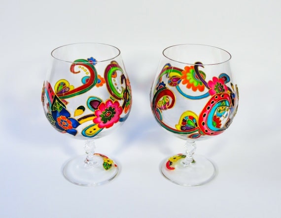 Hand Painted Wine Glasses - Rainbow colors -  Summer Glasswares Home Decor set of 2