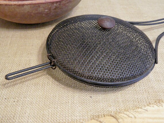 Vintage Wire Basket Wood Handled Open Fire by