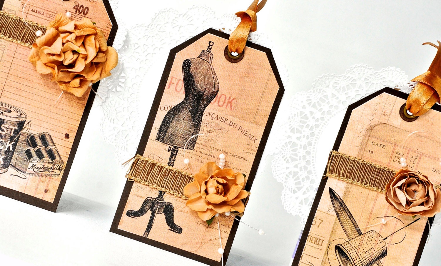 3 Gift tags vintage style . seamstress fashion tags . dressmaker mannequin. cotton thread. scissors - TodoPapel