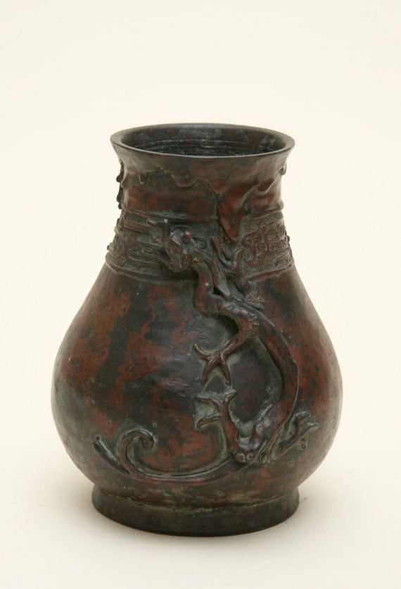 Japanese antique copper vase by TNDSTUDIO on Etsy