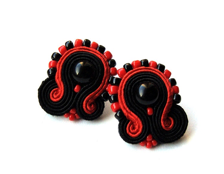 Soutache red black stud earrings handmade post earrings embroidered everyday earrings TOHO oaak xmas christmas gift for her under 30