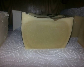 Items similar to Soap D'LISH berries, citrus (cold process soap