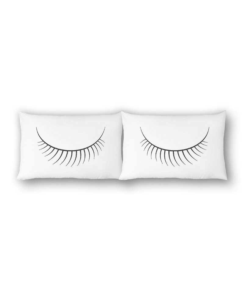 Eyes Pillowcase Set