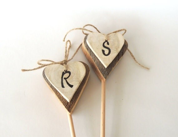 Rustic Cake Topper Sticks, Personalized, Aspen Wood Heart Cake Topper, Barn Wood Cake Topper Picks, Initials, Rustic Wedding,