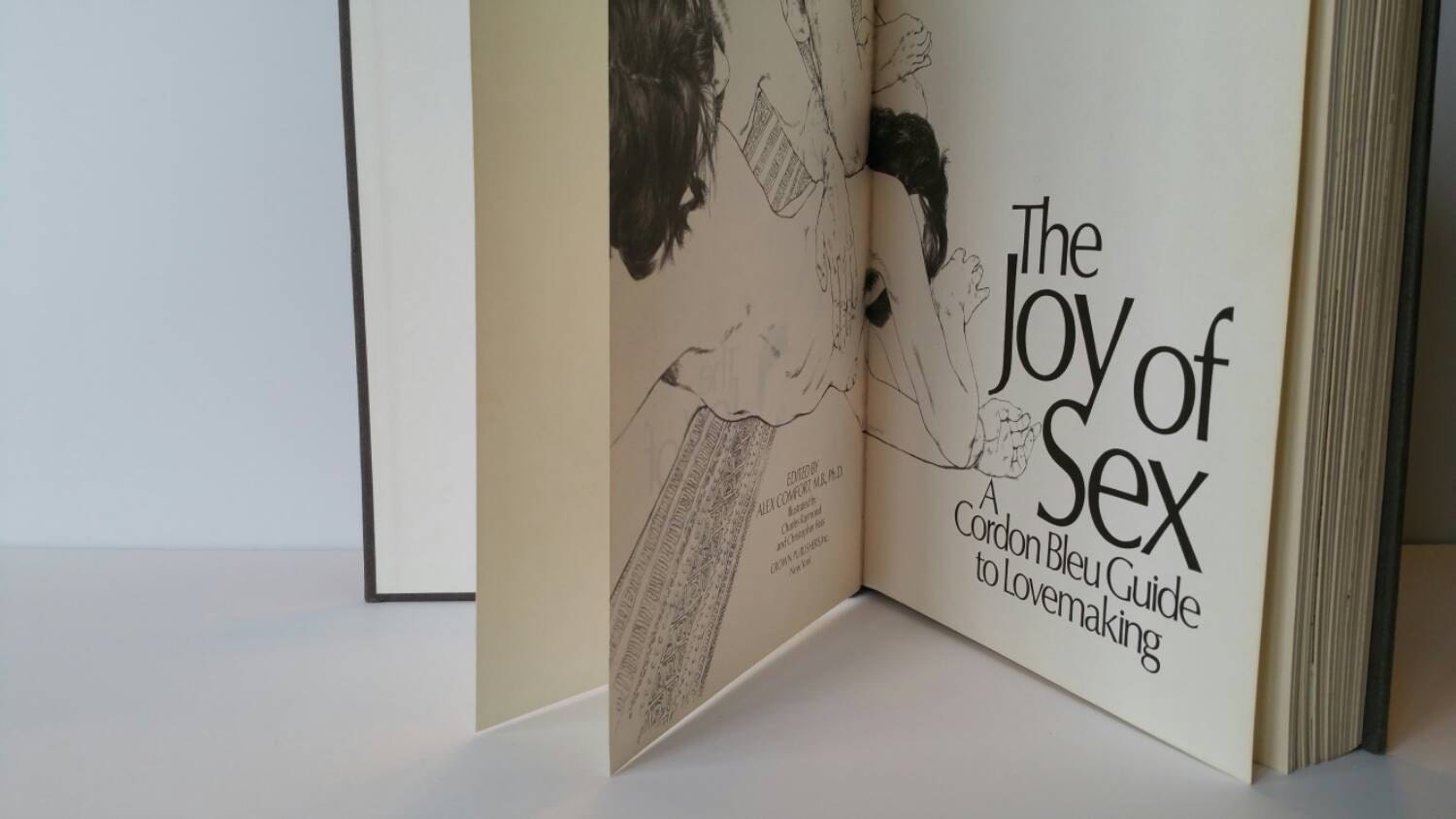 S The Joy Of Sex A Cordon Bleu Guide To Lovemaking Book