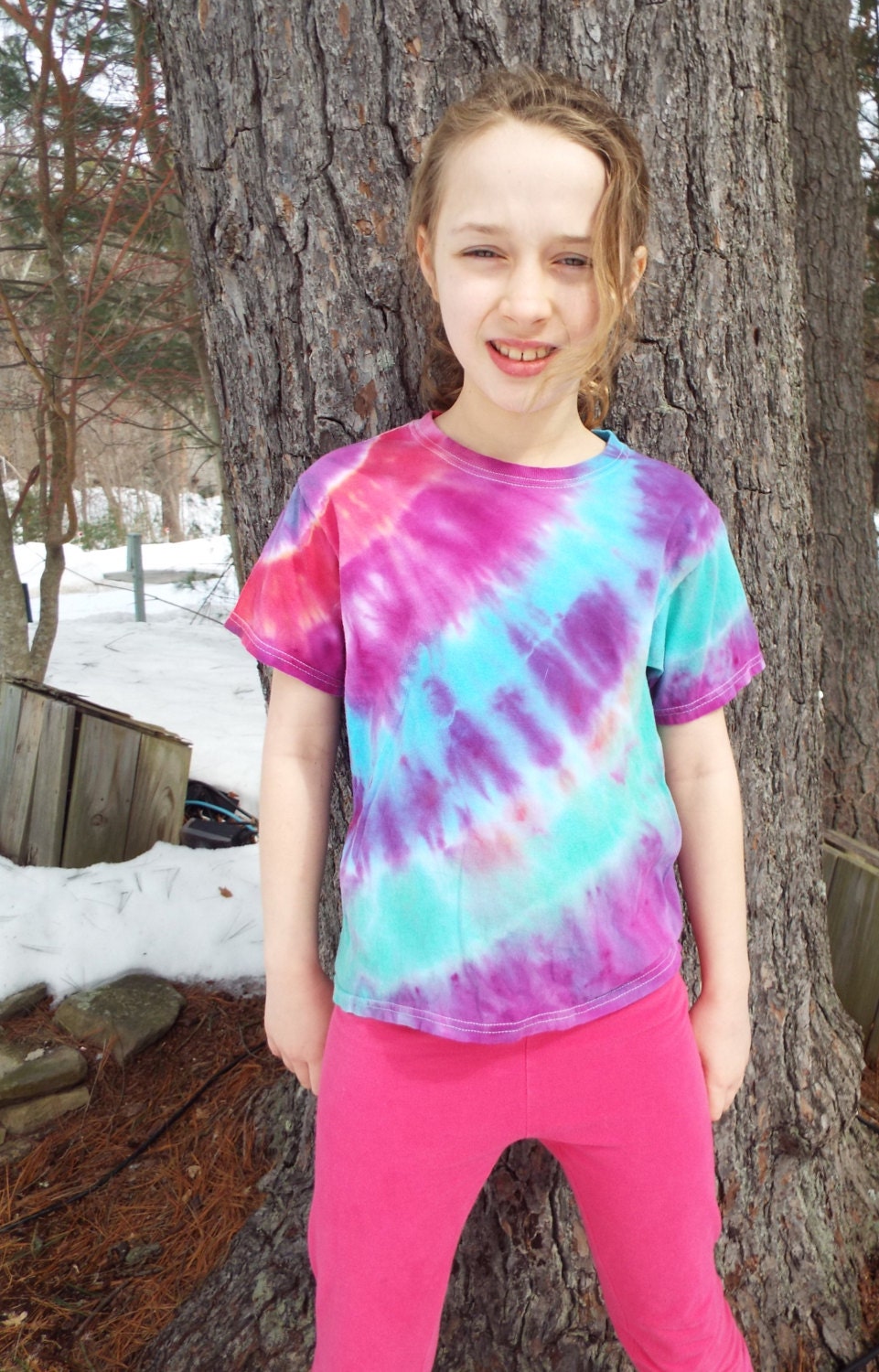 purple tie dye shirt outfit