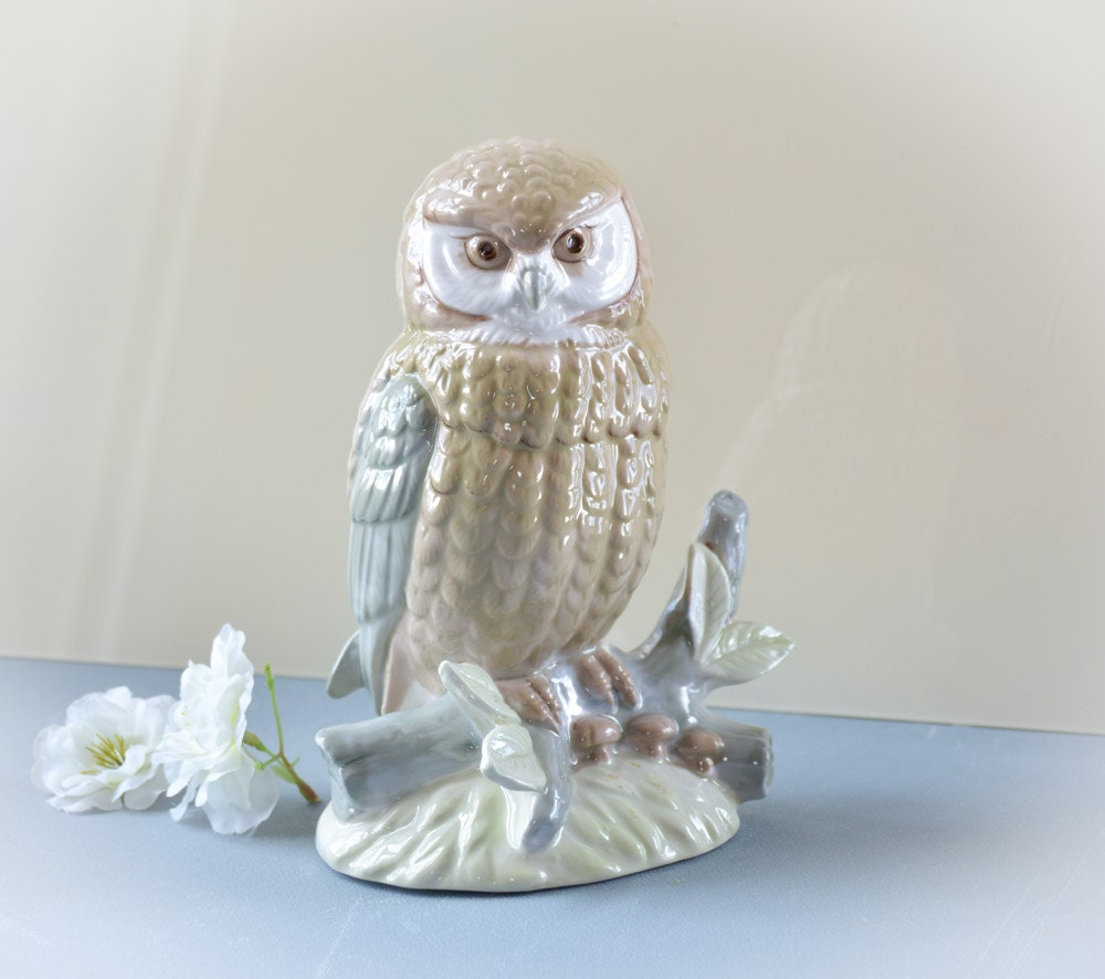 Japan Vintage Ceramic Owl Figurine Porcelain By Lacefashion