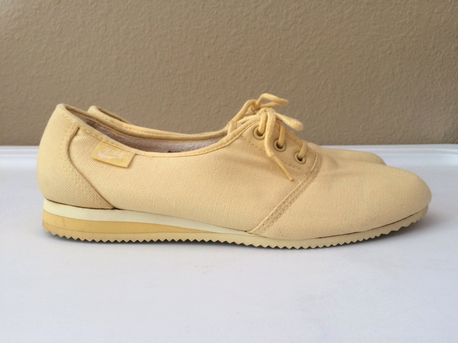 womens yellow canvas shoes
