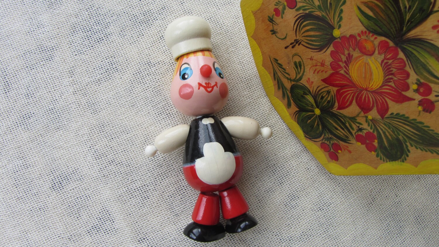 ?ook Vintage Wooden Doll, Cook Figurine from USSR, Cook in trditional clothes, S