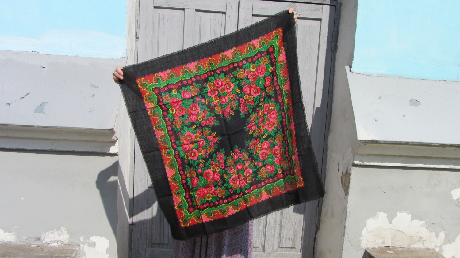 Black Ukrainian Shawl, Vintage Black Wool Floral Lovely Scarf, Russian Floral Sc
