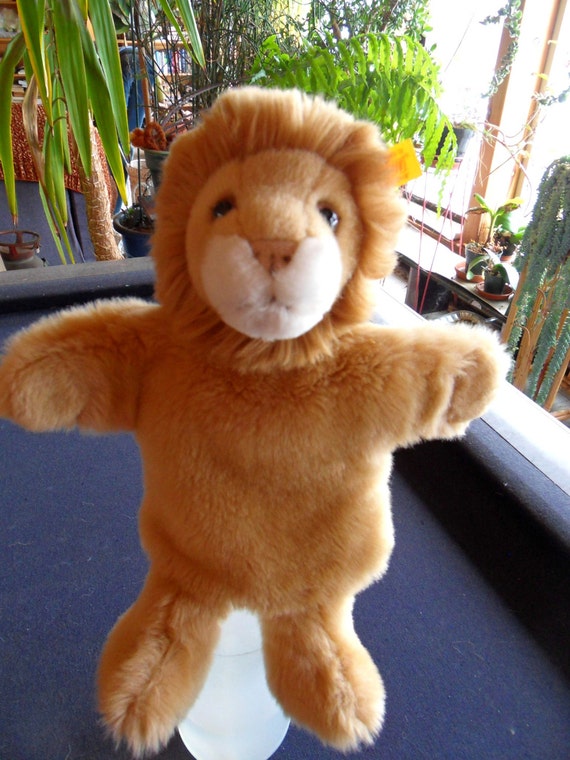 lion steiff